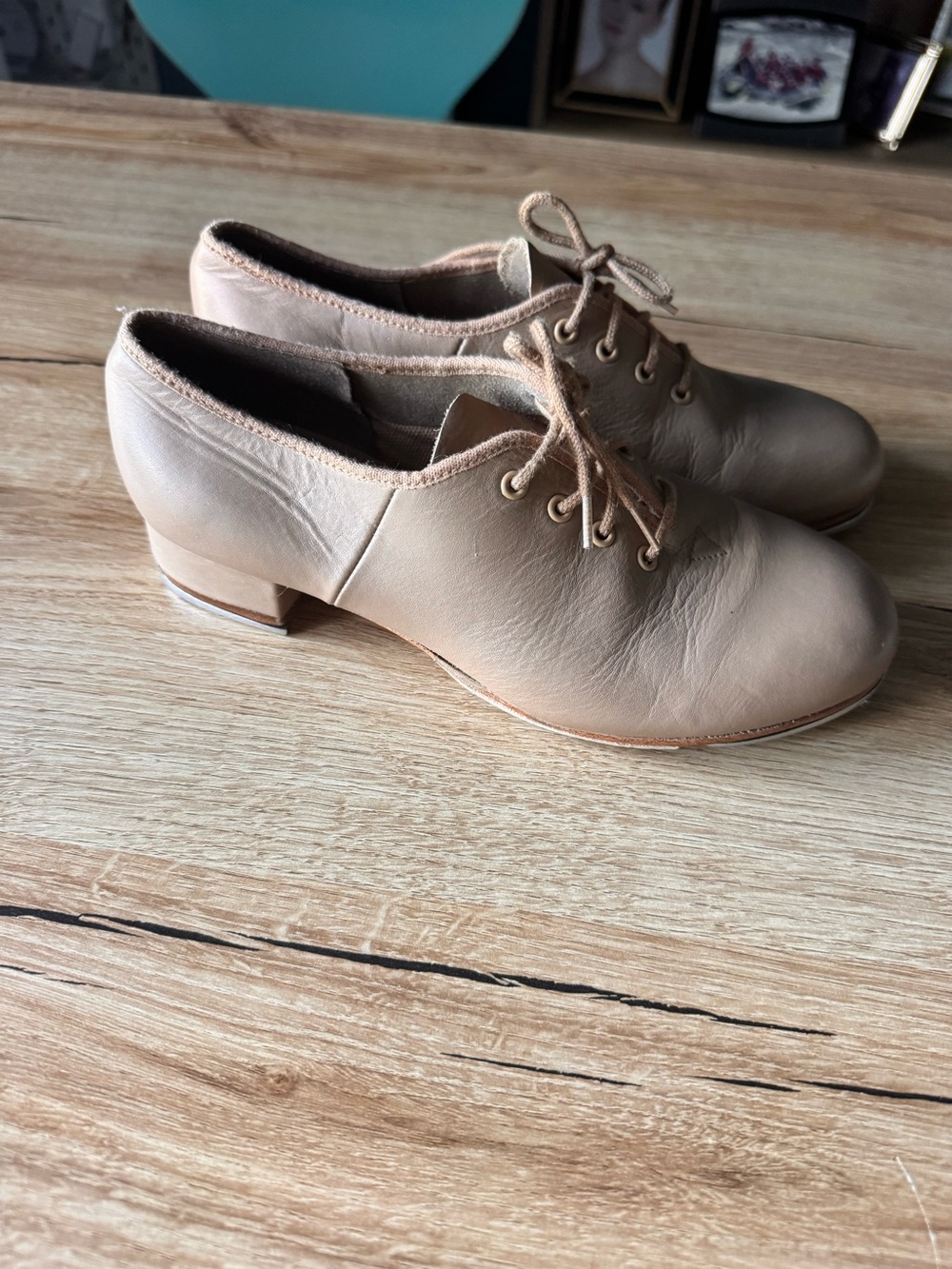 Bloch tap shoes size 6.5.